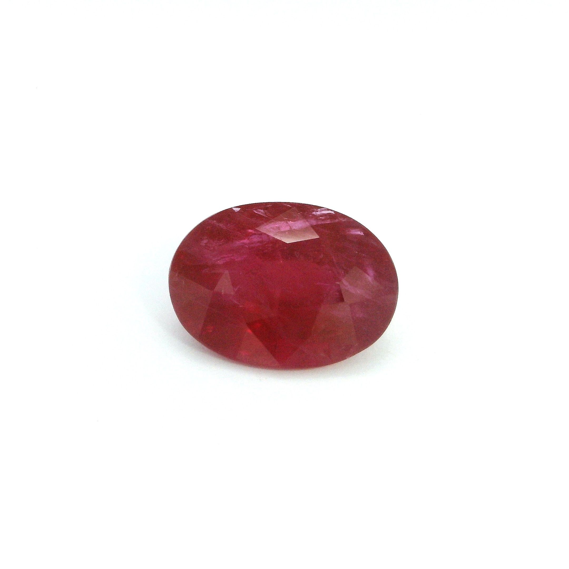 4.79 ct Oval Red Natural Ruby